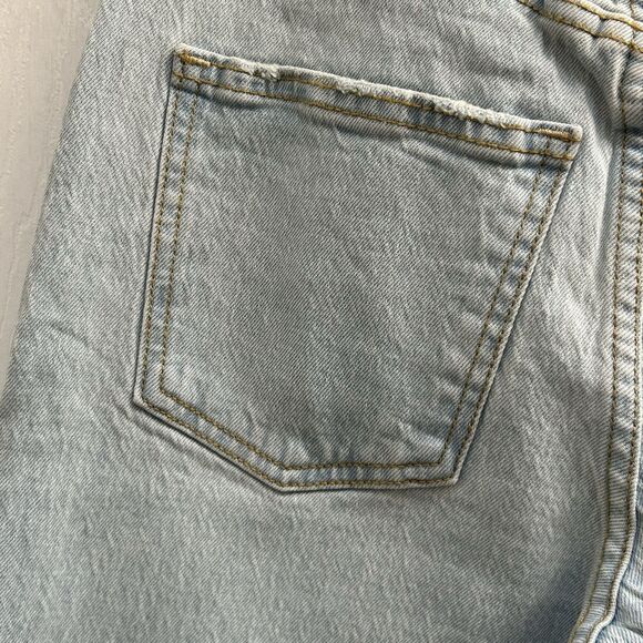 NWT Universal Thread Jeans 00L Rigid Denim High Rise Light Wash Button Fly - Picture 14 of 16